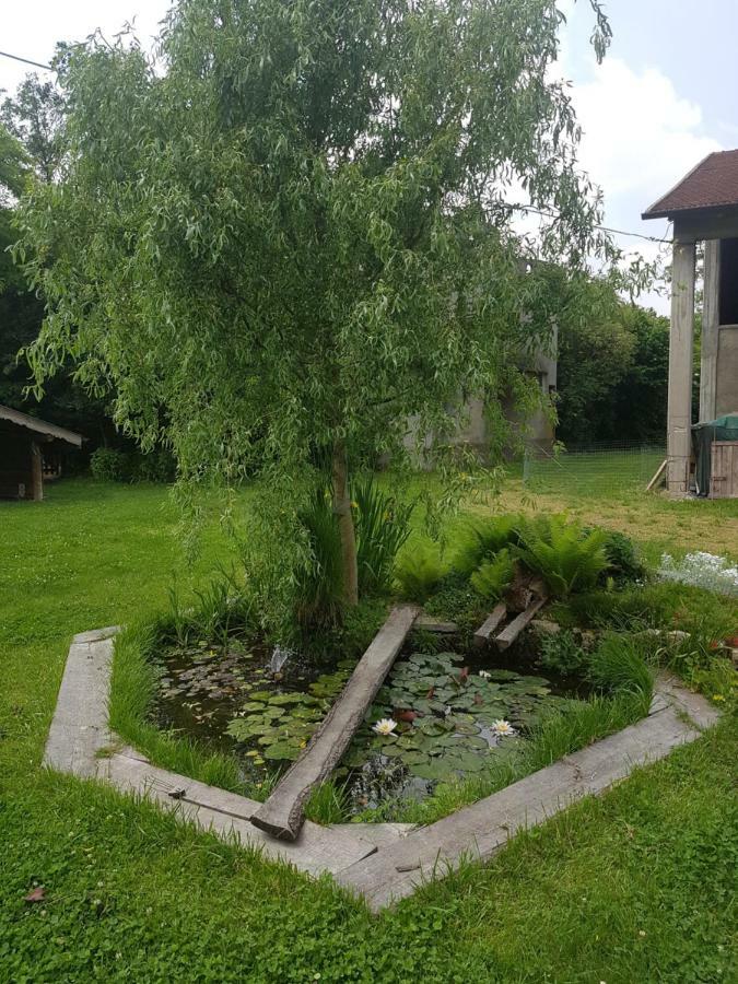 Le Case Nel Bosco Vanzago Exterior photo